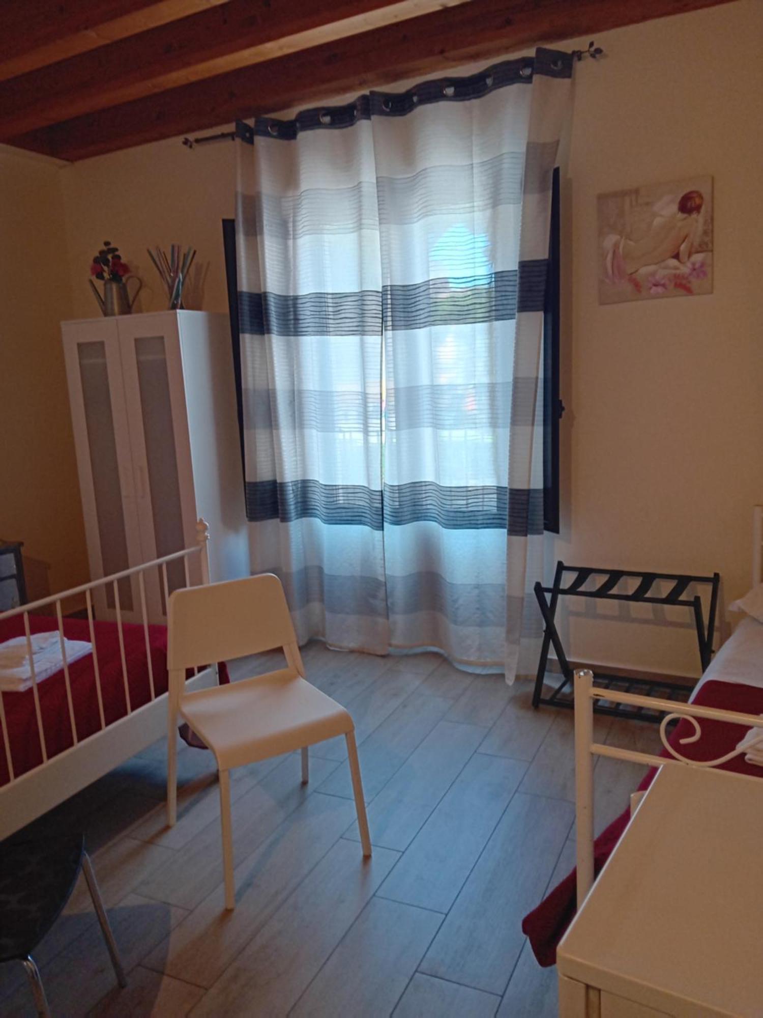 3A Room 卡塔尼亚 外观 照片