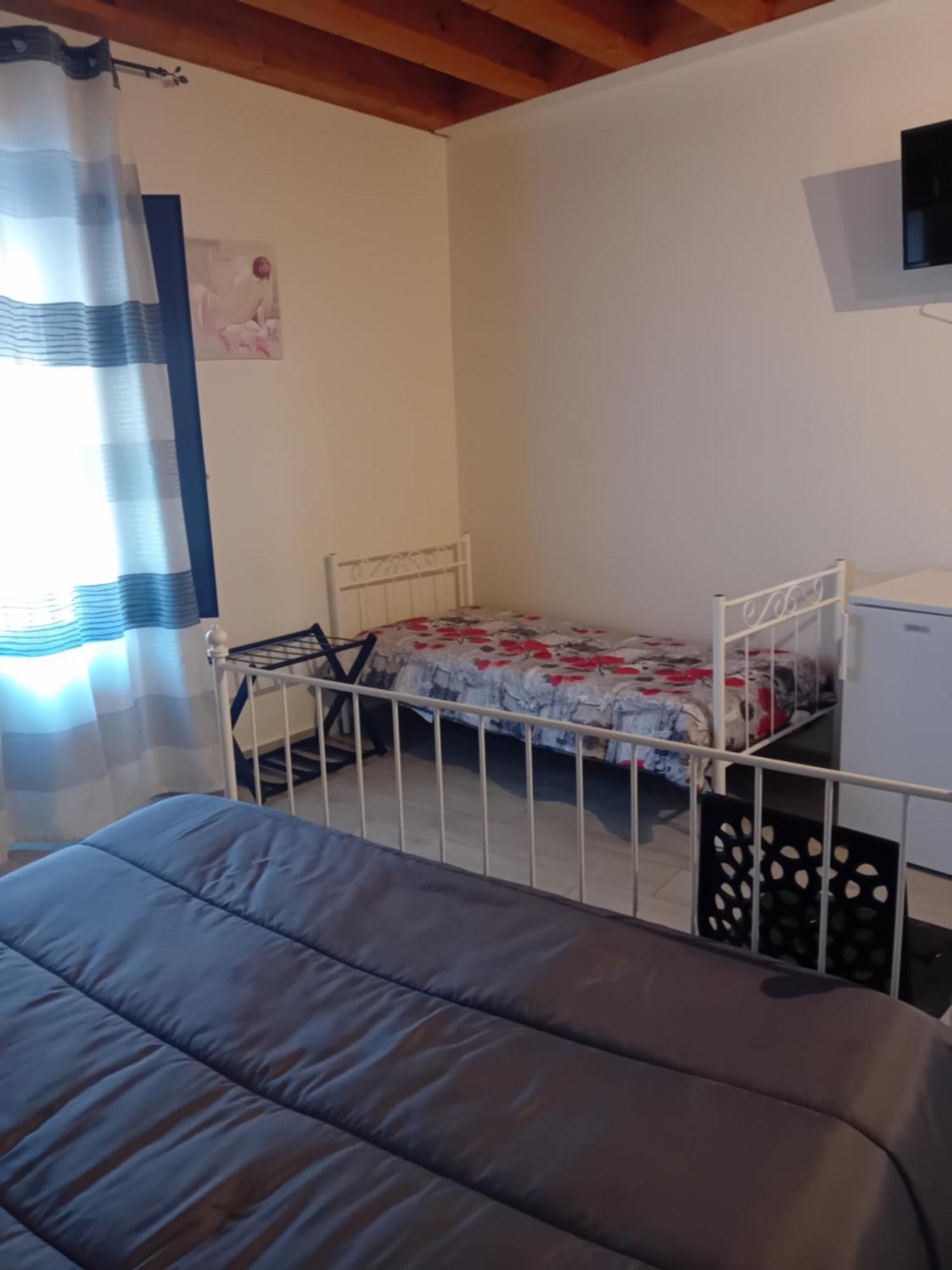 3A Room 卡塔尼亚 外观 照片
